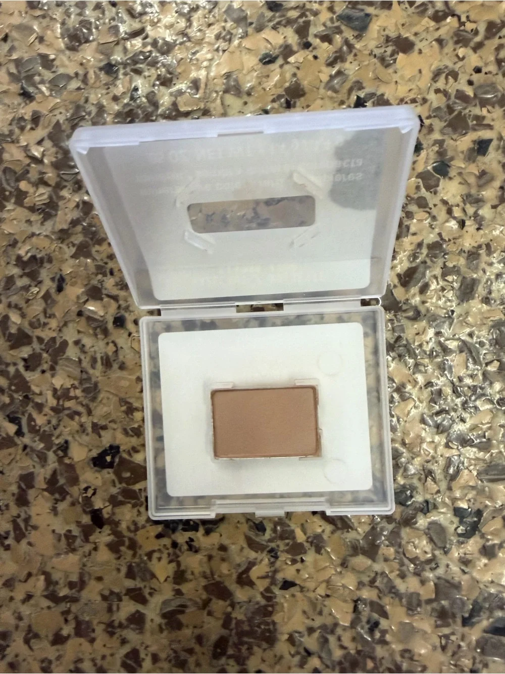Mary Kay Hazelnut Mineral Eye Color — Neutral Brown Shadow